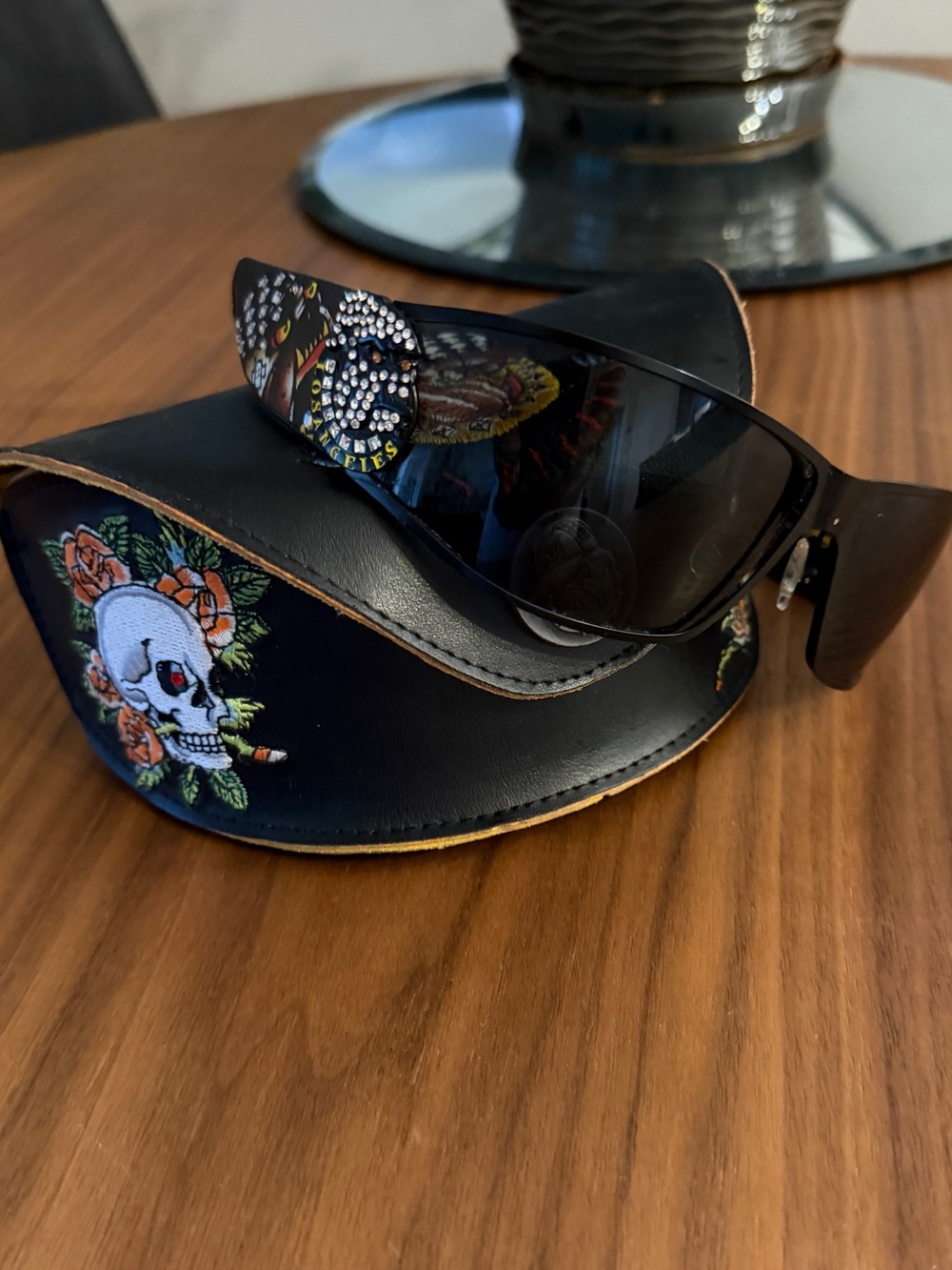 Ed Hardy Bulldog Los Angeles unisex sunglasses